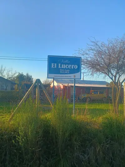 Casa en venta. Villa el Lucero, tres esq Bulnes - miniatura 1