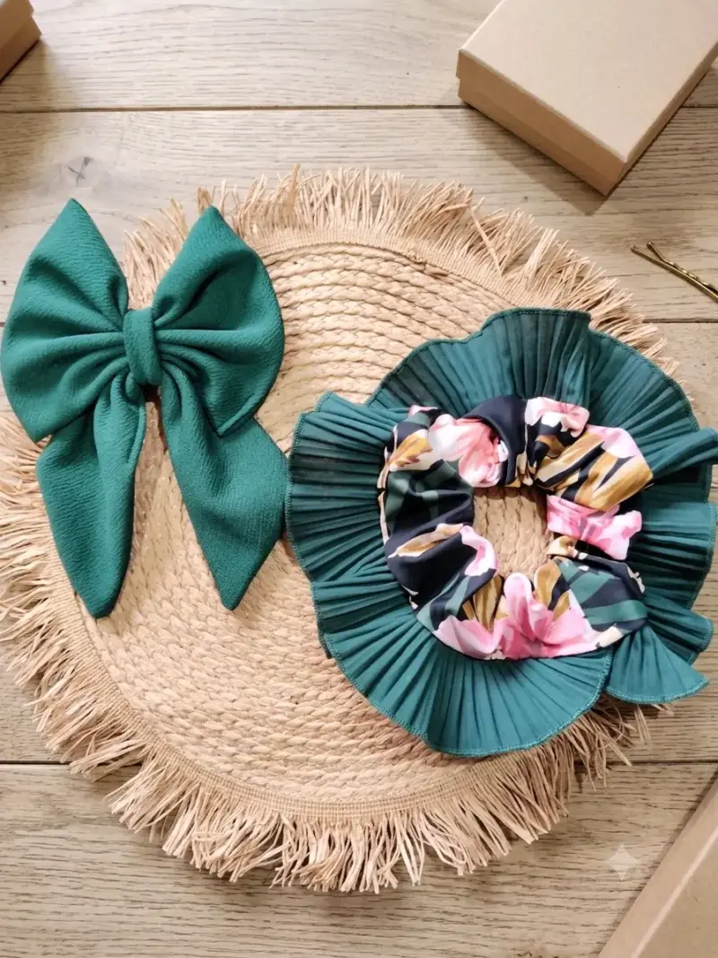 Set de accesorios para el cabello verde - 1