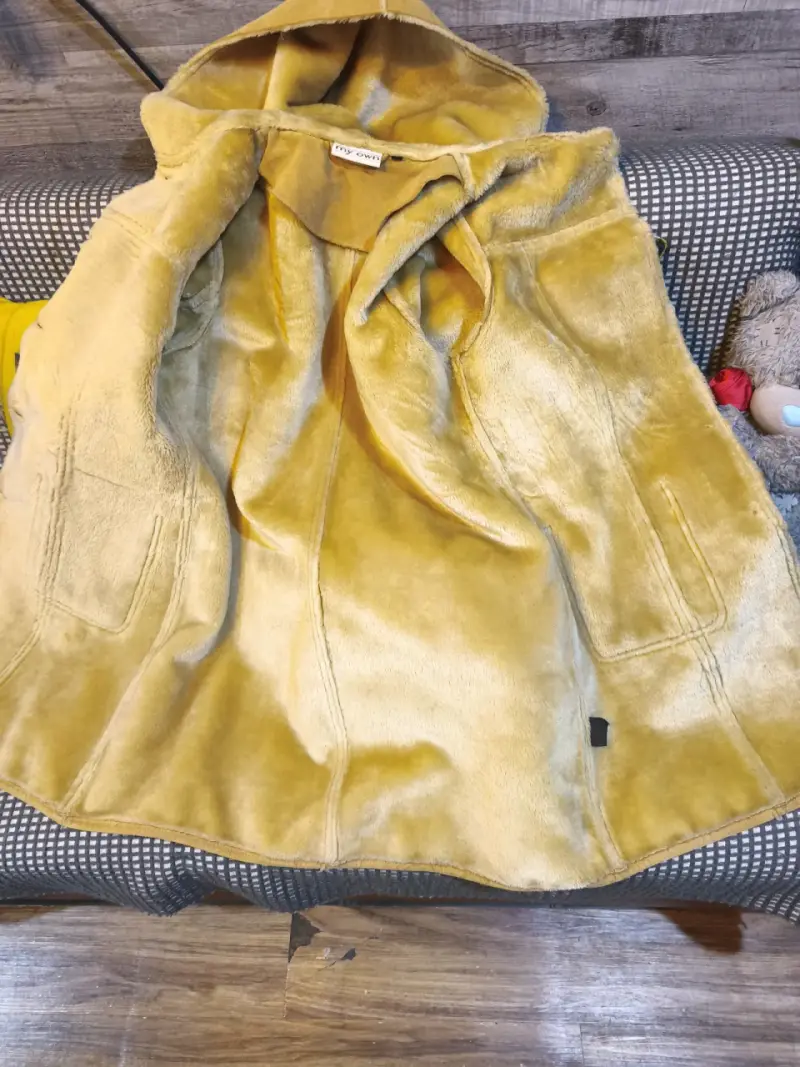 Abrigo de gamuza con capucha beige - 3