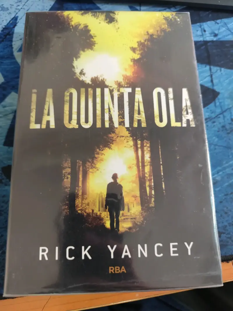 Libro 'La Quinta Ola' de Rick Yancey - 1