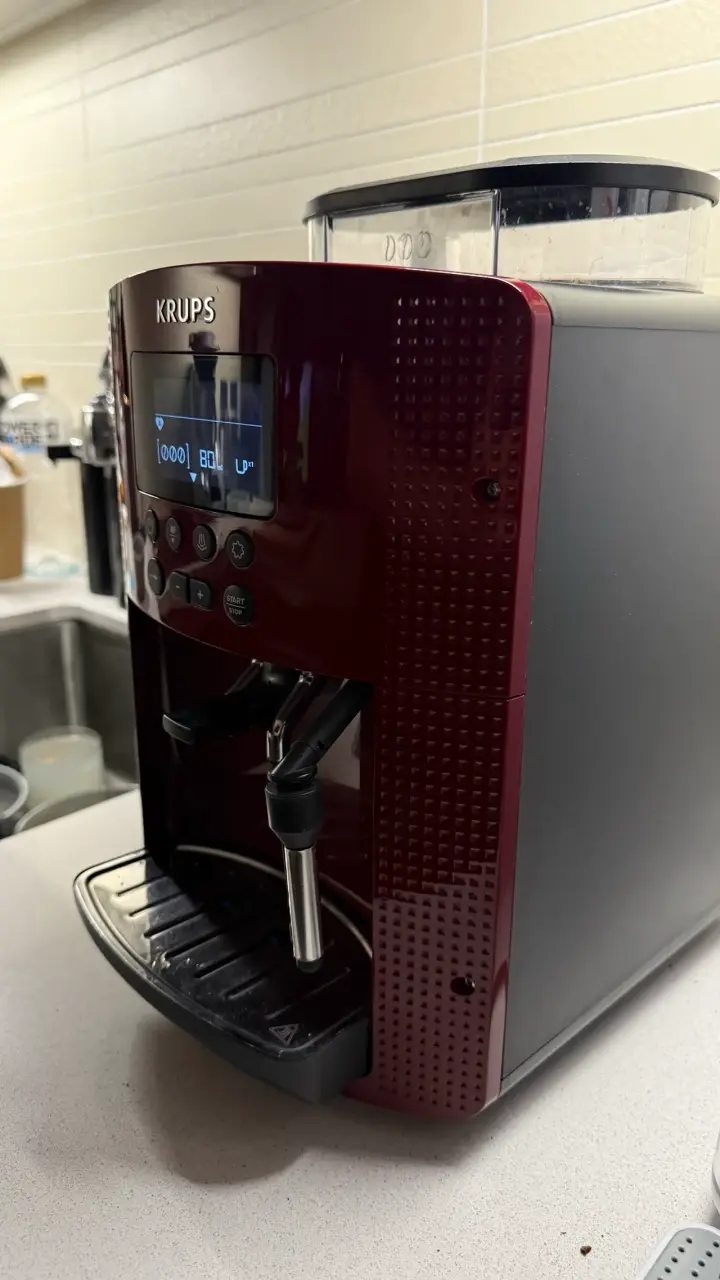 Cafetera automática Krups roja - 4
