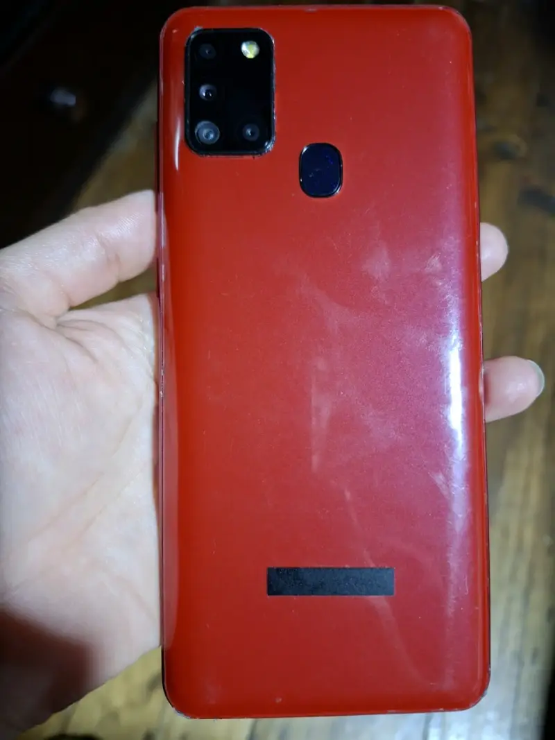 Samsung Galaxy A21s con pantalla dañada - 3