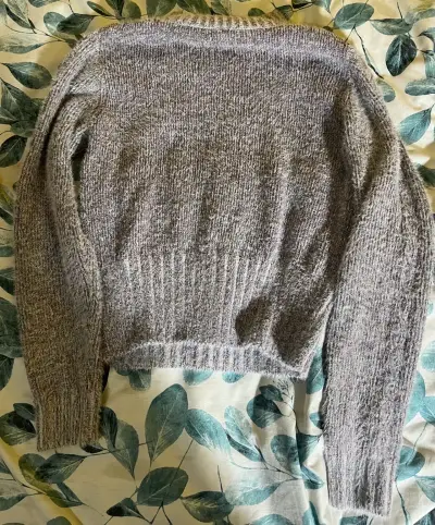 Suéter de lana gris marca iO - miniatura 3