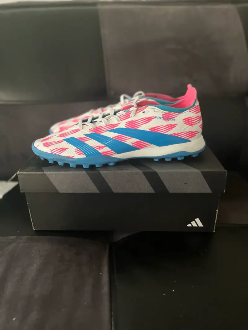 Zapatillas de fútbol Adidas Predator blancas - 3