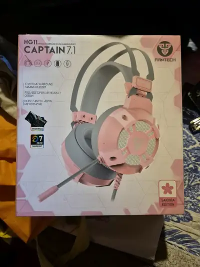 Audífonos Fantech HG11 Captain RGB Sakura - miniatura 1