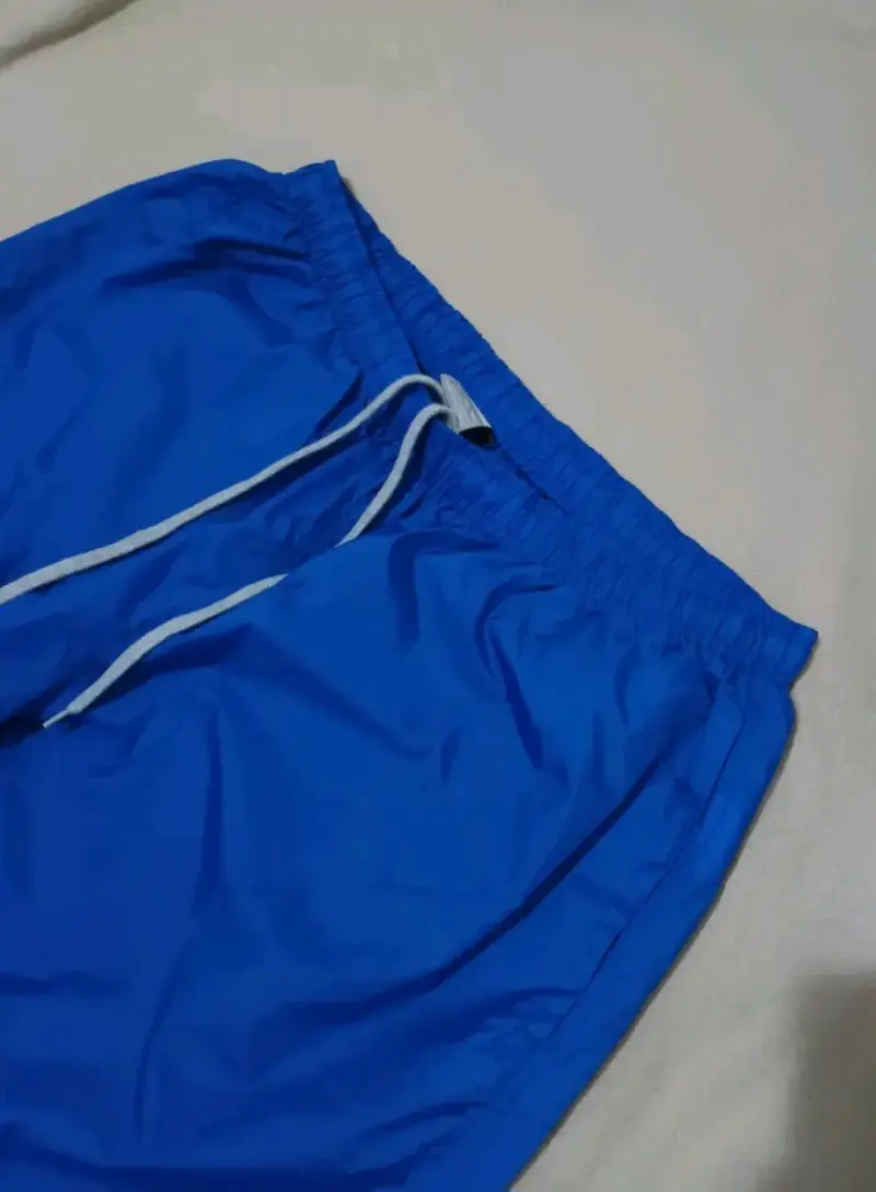 Pantalón cortavientos azul - 2