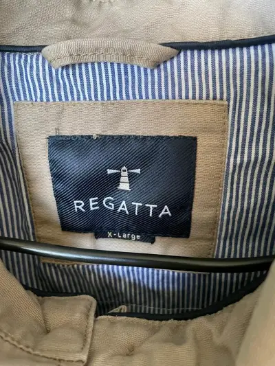 Chaqueta beige Regatta para hombre - miniatura 2