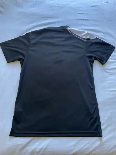 🦋 Camiseta Butterfly – NegraMarca - miniatura 2