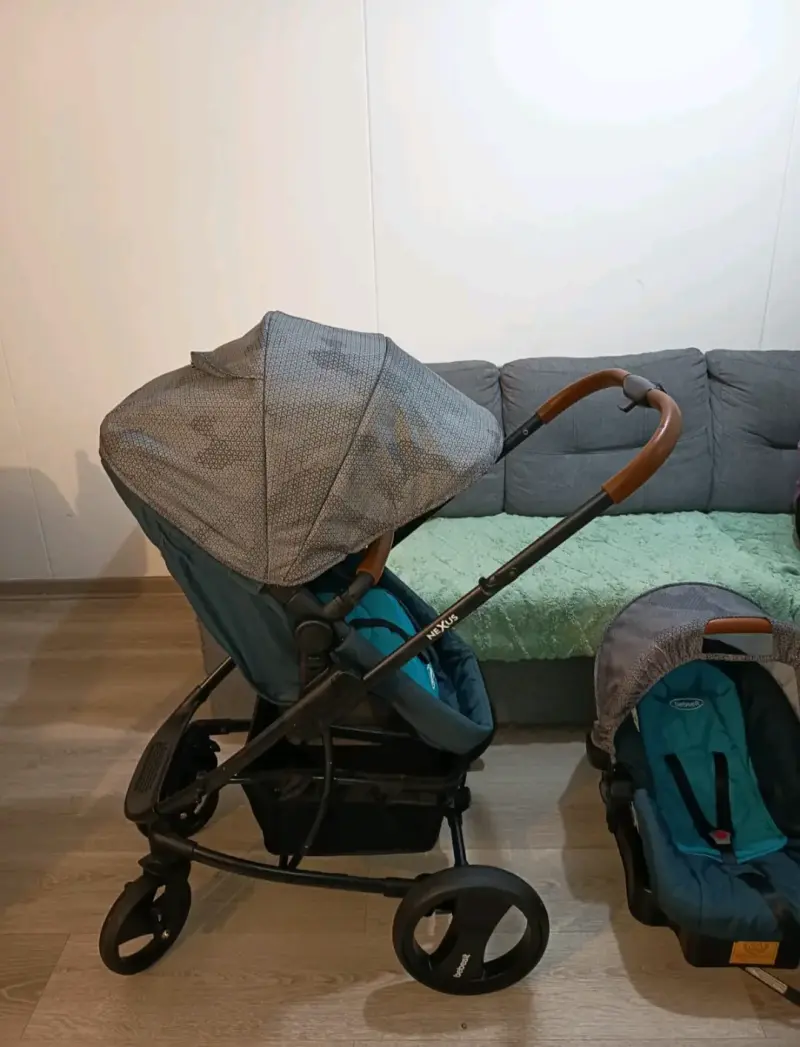 Coche para bebé poco uso - 2