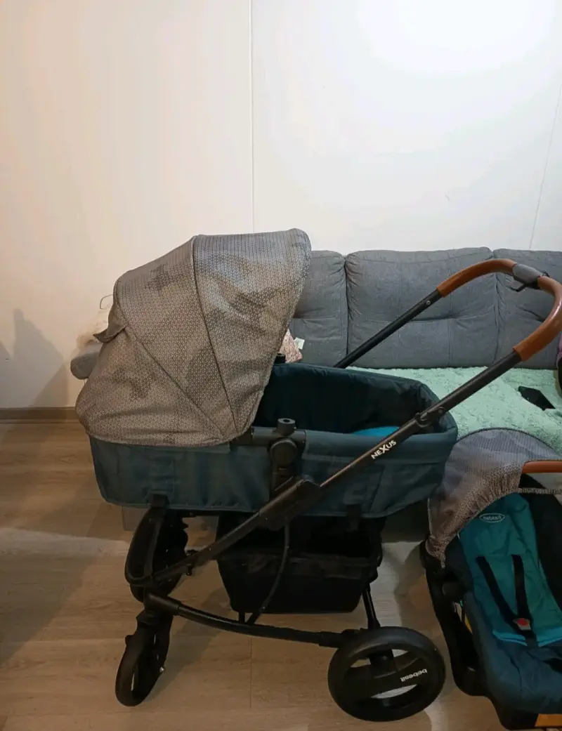 Coche para bebé poco uso - 6