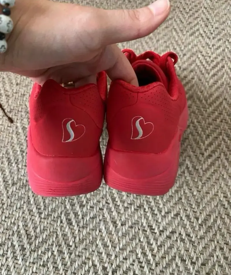 Zapatillas Skechers rojas para niñas - 3