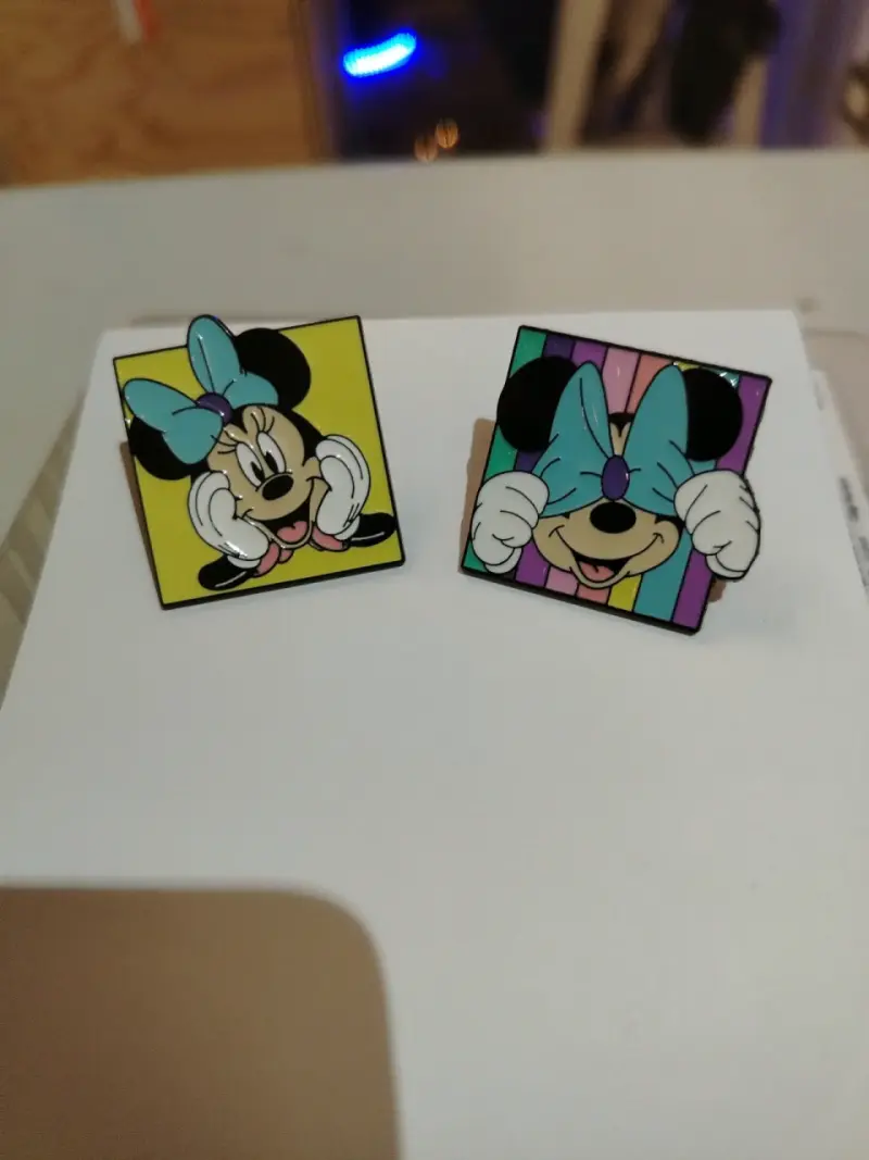 Pins de Minnie Mouse coloridos