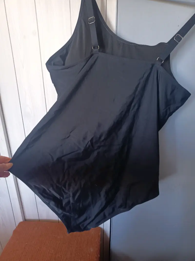 Traje de baño negro para mujer - 1