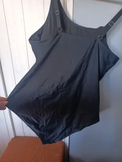 Traje de baño negro para mujer - miniatura 1