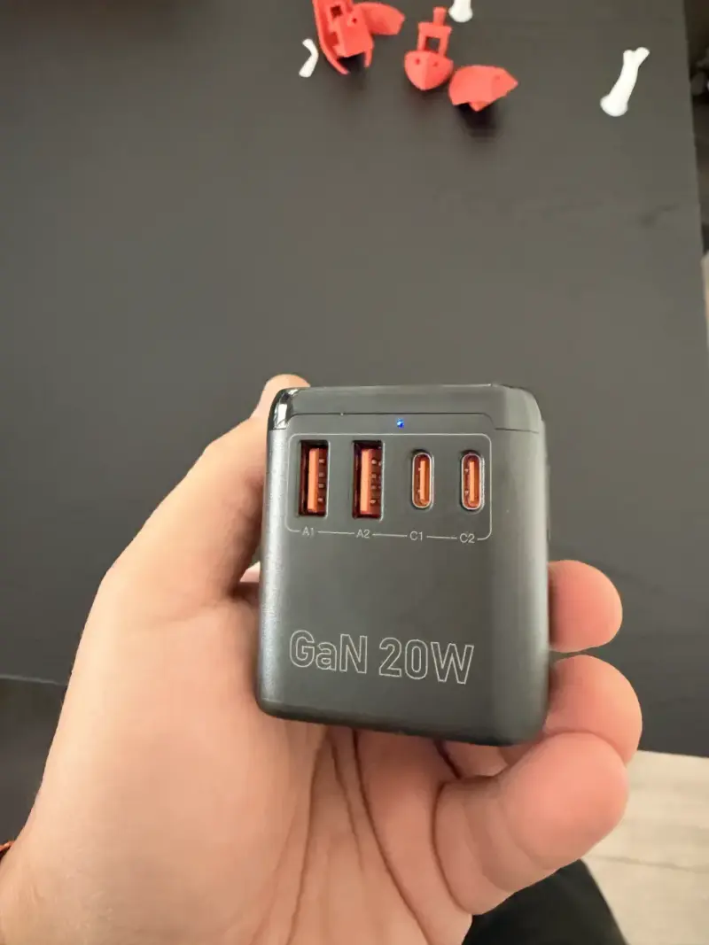 Adaptador de corriente universal GaN 20W - 2