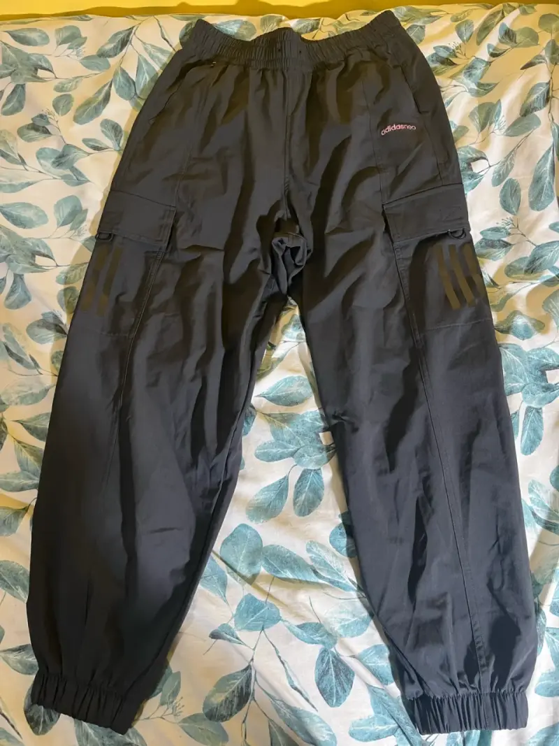 Buzo cargo cortavientos AdidasNeo - 1