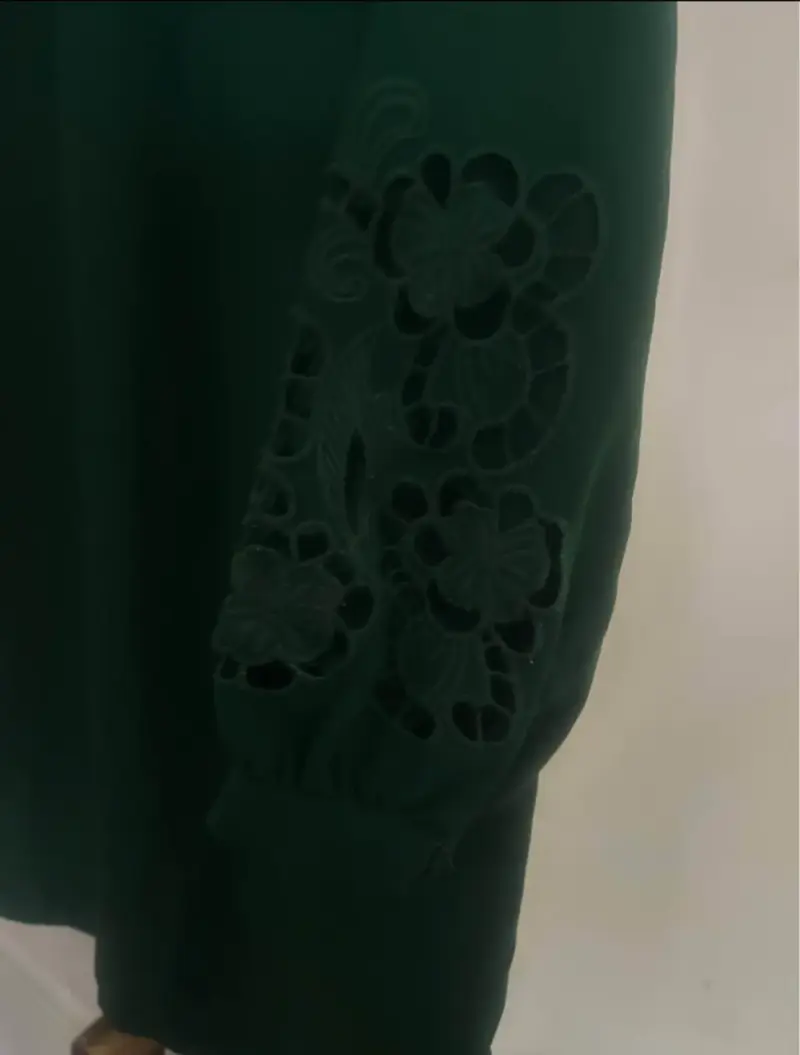 Vestido verde con mangas bordadas talla 44 - 3