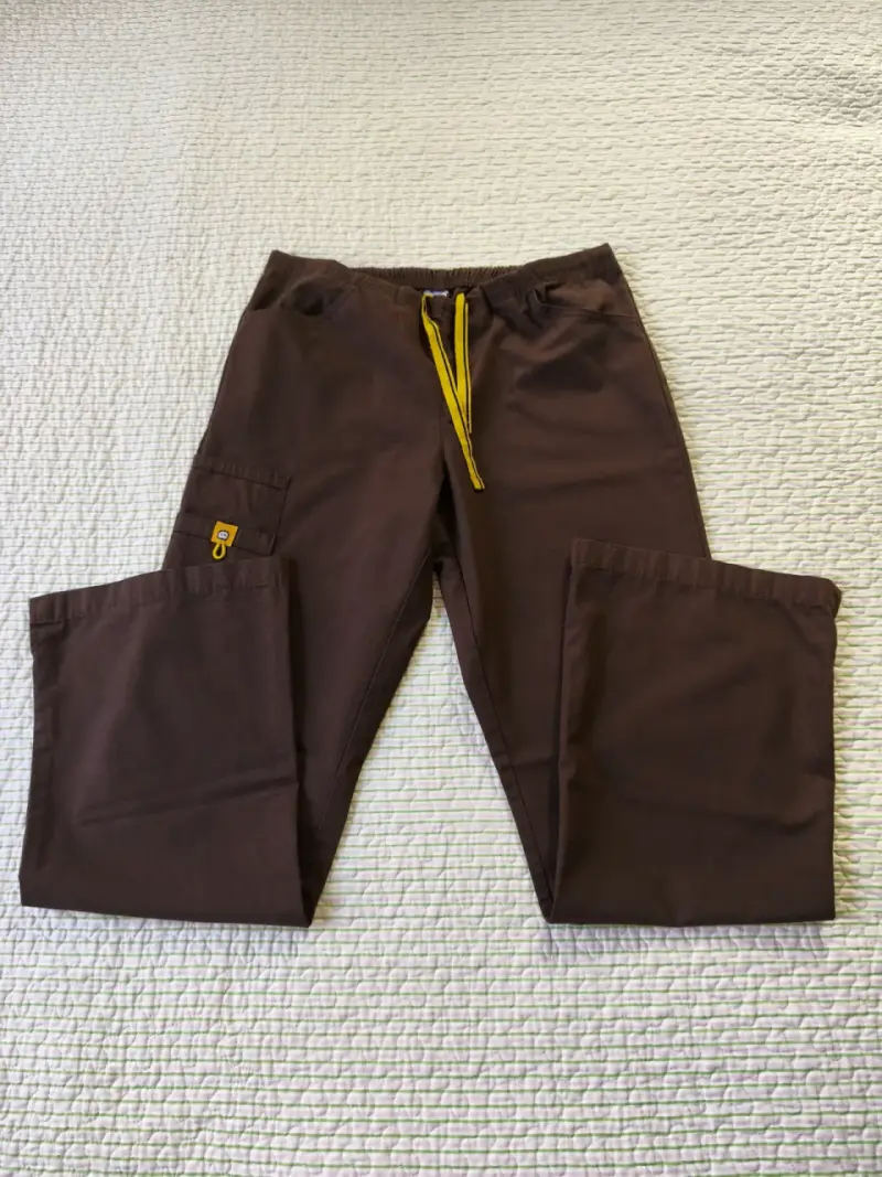 Pantalon clínico café - 2