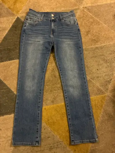 Jeans azul clásico para mujer - miniatura 1