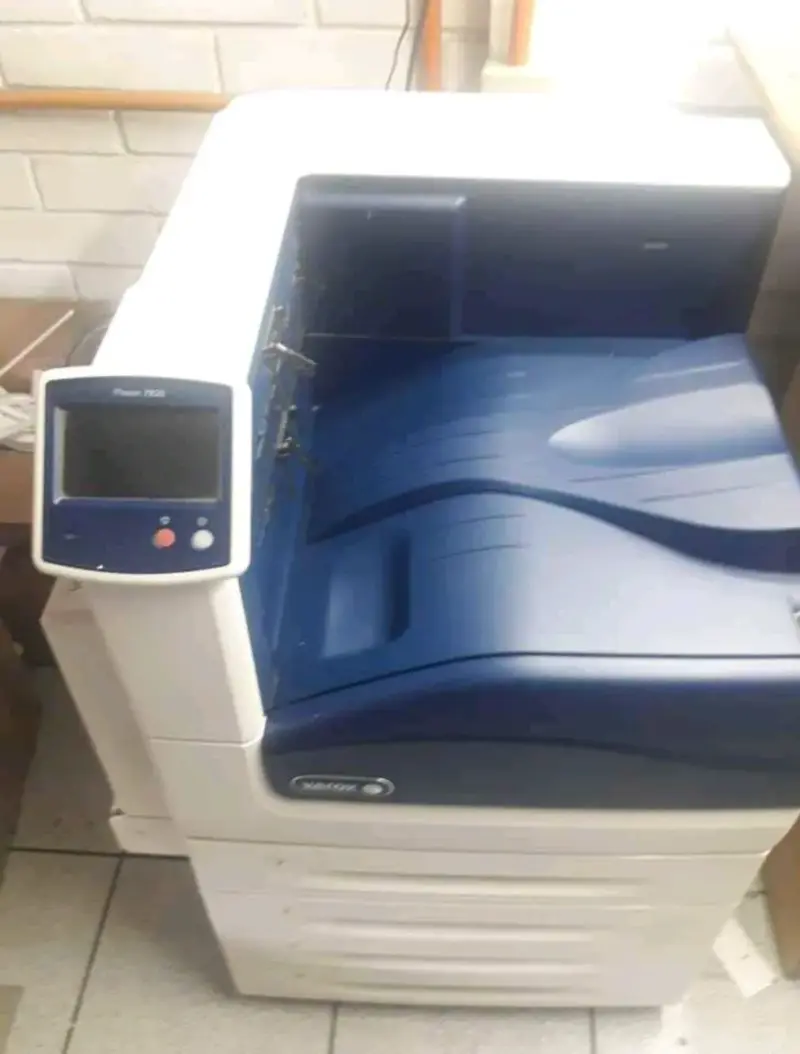 Impresora láser color, Xerox de alta capacidad - 6