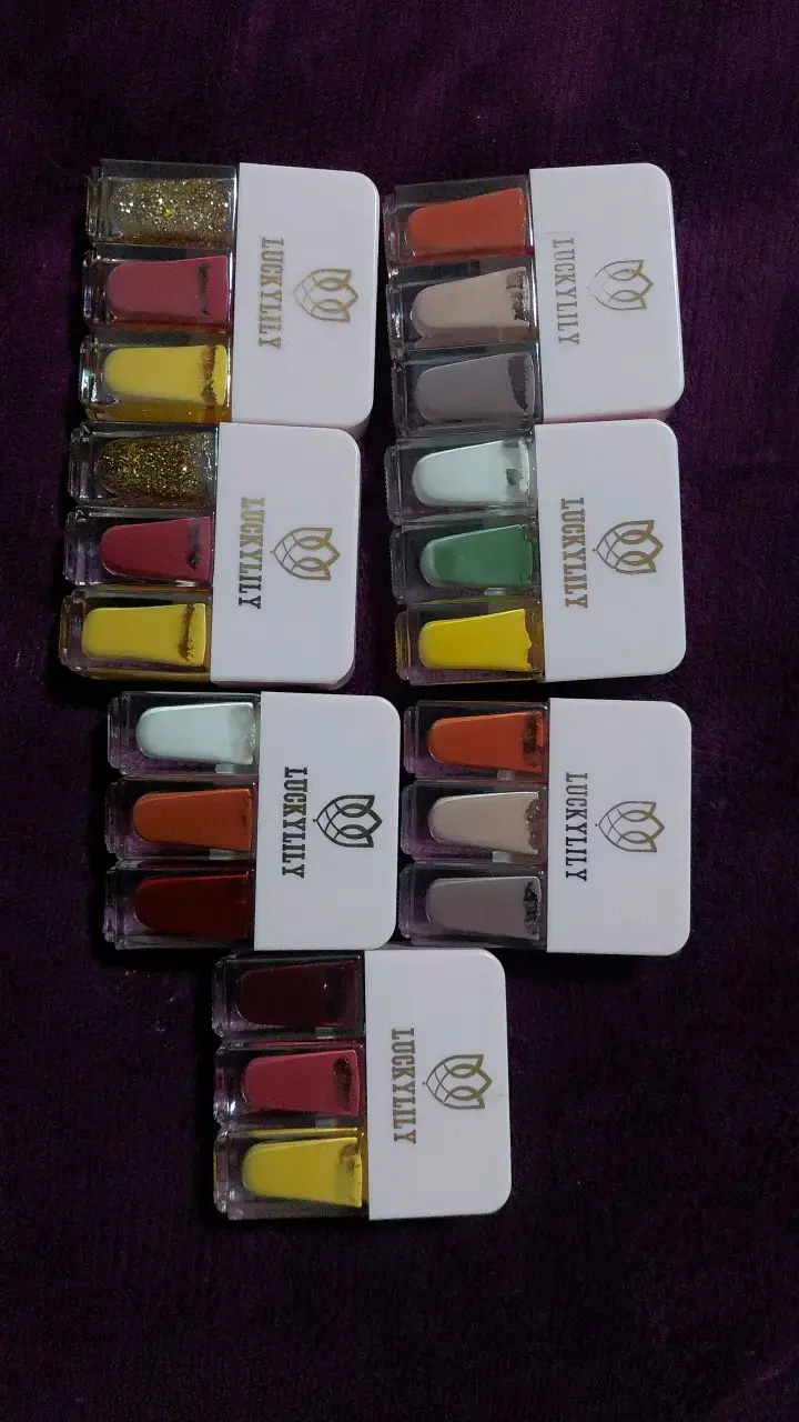 Set de esmaltes de uñas LuckyLily variados