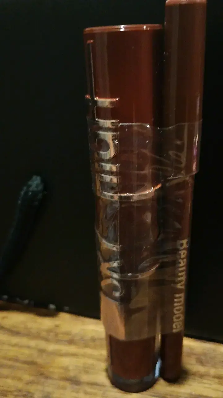 Dúo de labiales marrón Beauty Model