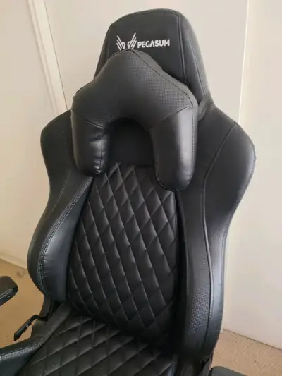 Silla gamer ergonómica Pegasum negra - miniatura 3