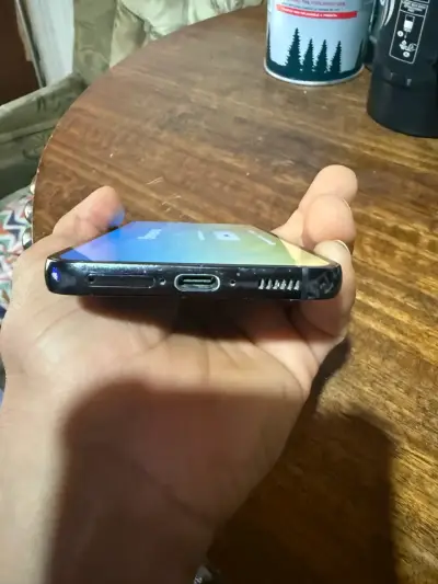 Samsung Galaxy S23 256gb en buen estado - miniatura 5