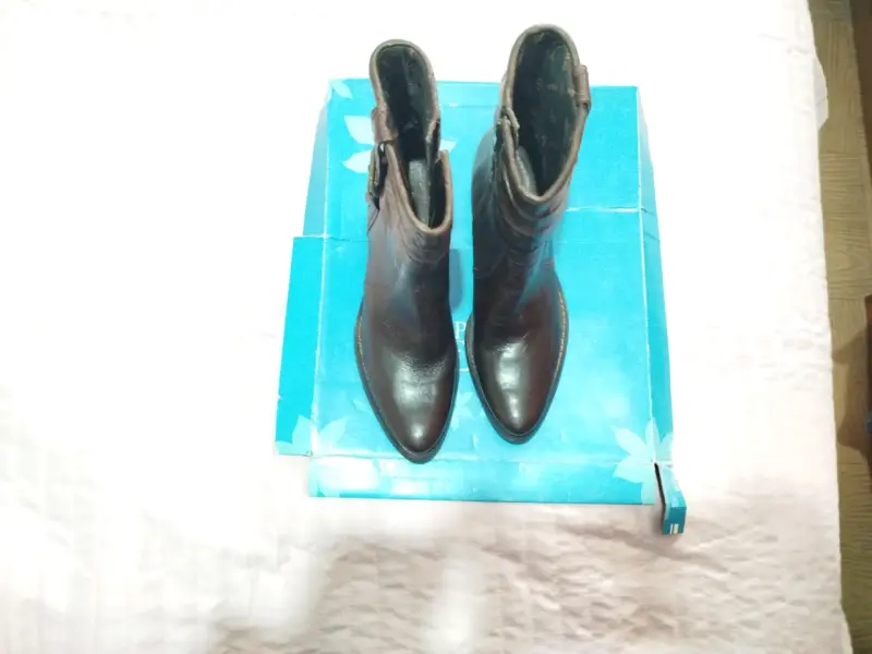 Botines Pollini de cuero marrón con hebilla - 2