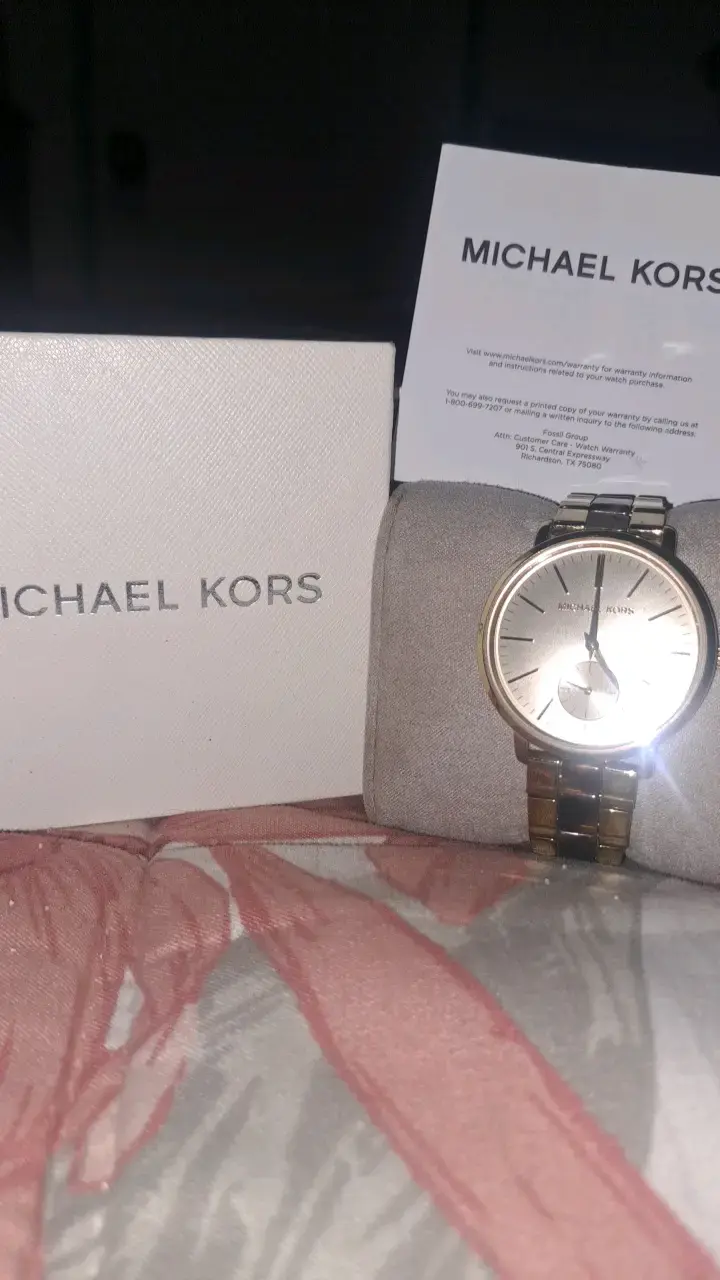 Reloj Michael Kors dorado para mujer