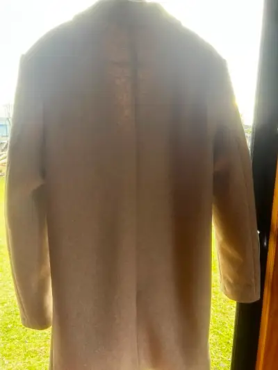 Abrigo largo beige elegante para hombre - miniatura 2