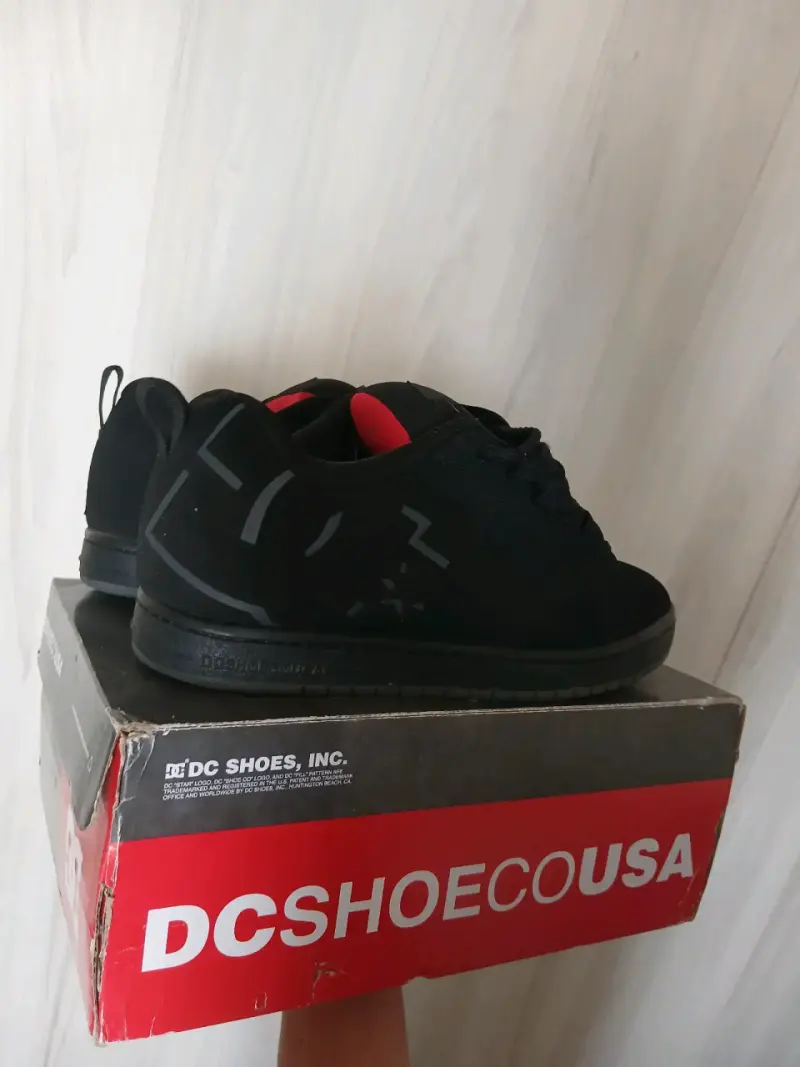 Zapatillas DC Shoes negras para hombre - 1