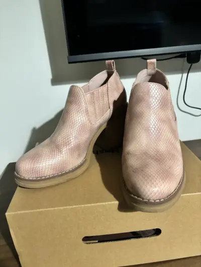 Botines de cuero rosado con tacón grueso - miniatura 4