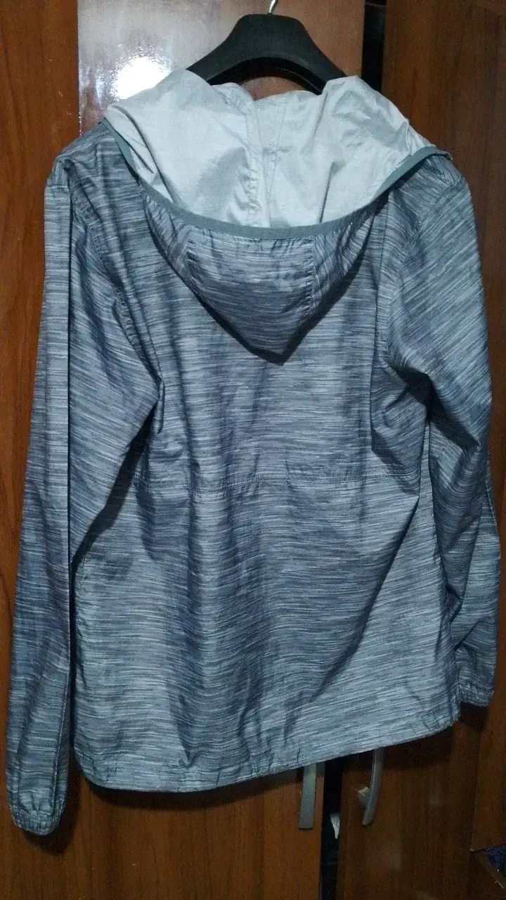 Corta viento Columbia gris con capucha - 2