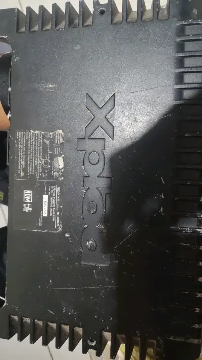 Amplificador Sony Xplod 1200W usado - miniatura 2