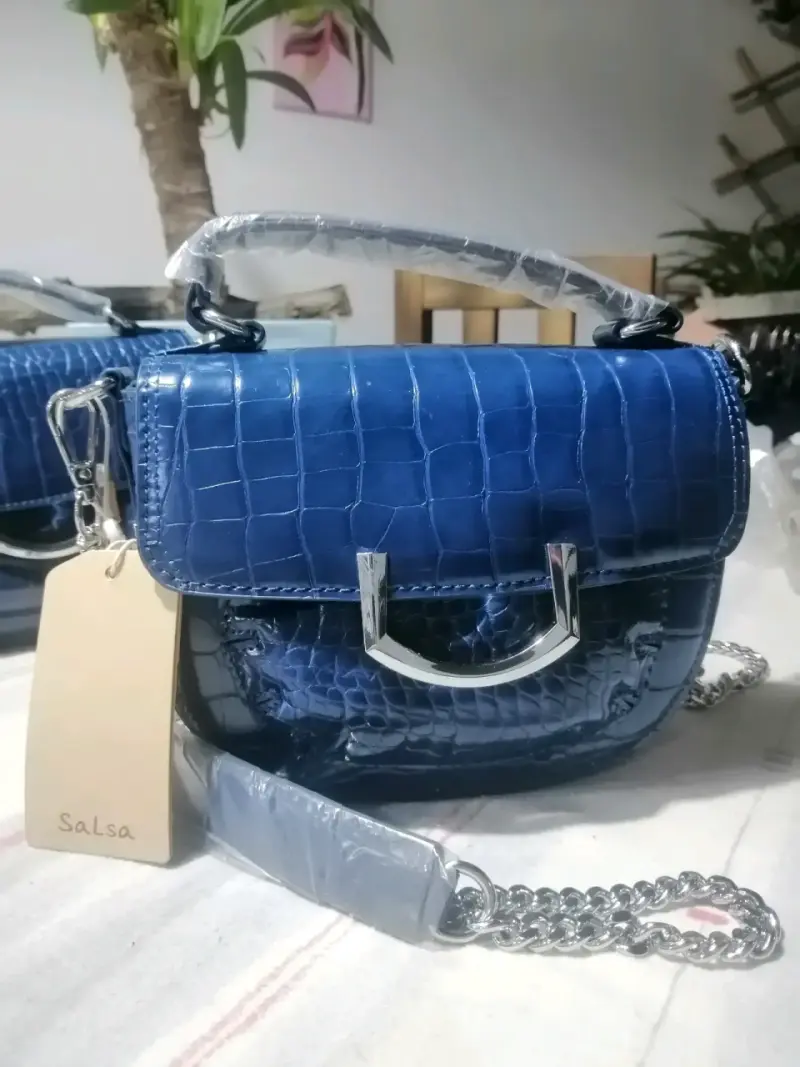 Cartera azul con diseño de cocodrilo Salsa - 2