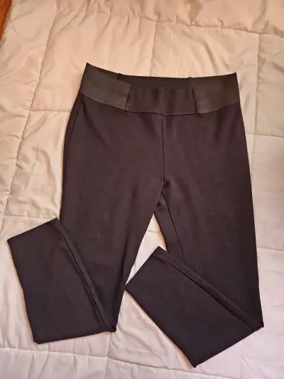 Pantalones negros de mujer estilo casual - miniatura 2