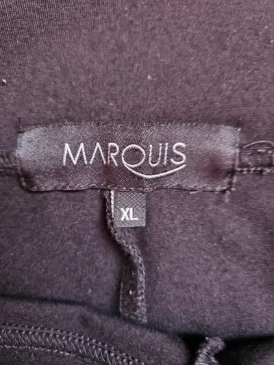Pantalones negros de mujer estilo casual - miniatura 4