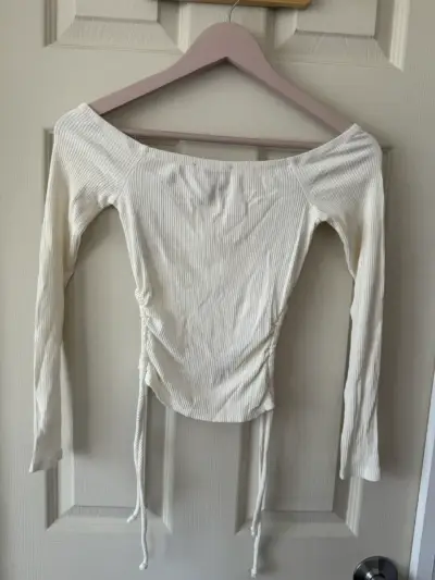 Polera blanca de canalé Forever 21 - miniatura 2