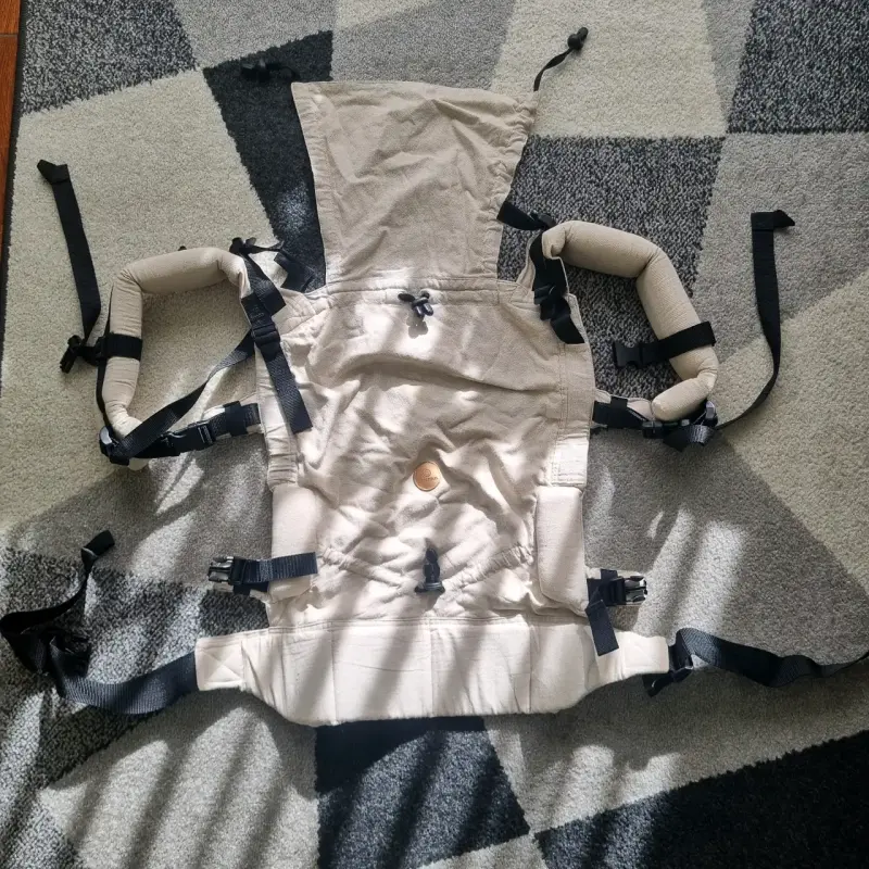 Mochila portabebé ergonómica beige - 1