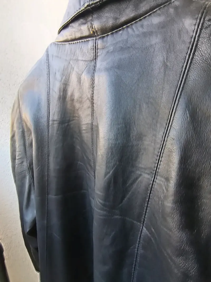 Abrigo de Cuero Genuino Excelled Black - 5