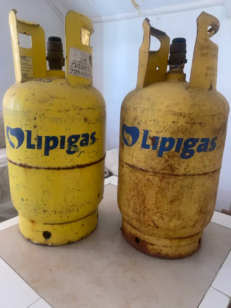.2 Balones de 5K Lipigas, vacíos - 3