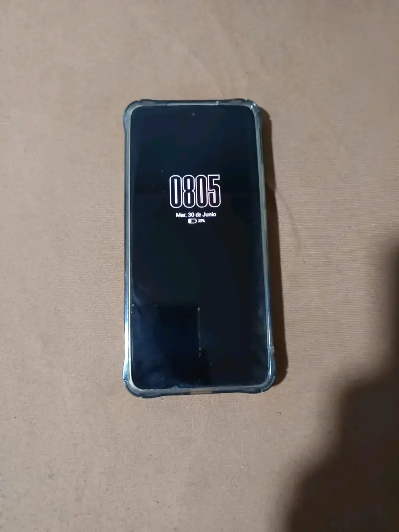 Xiaomi 14t con carcasa - 1