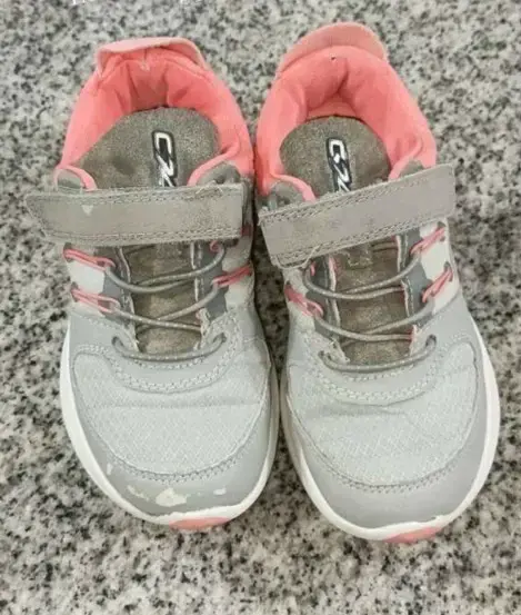 Zapatillas deportivas Colloky número 28 - 1