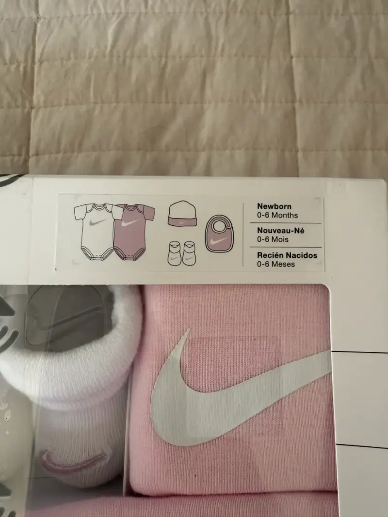 Set de 5 piezas Nike para bebé - 2