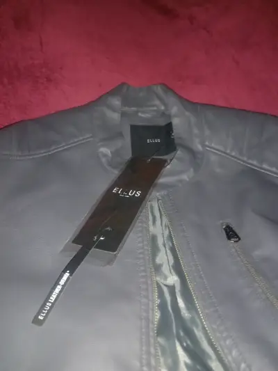 Chaqueta de cuero gris para hombre - miniatura 3