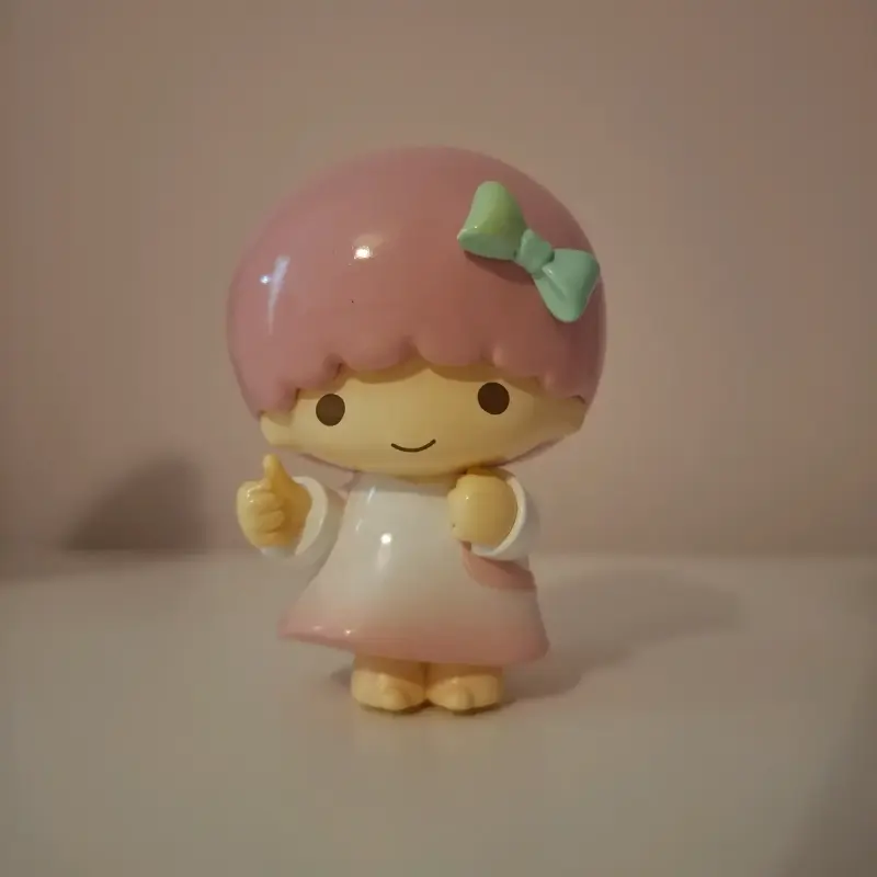lala sanrio figura miniso