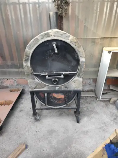 Horno de piedra para exteriores con base metálica - miniatura 3