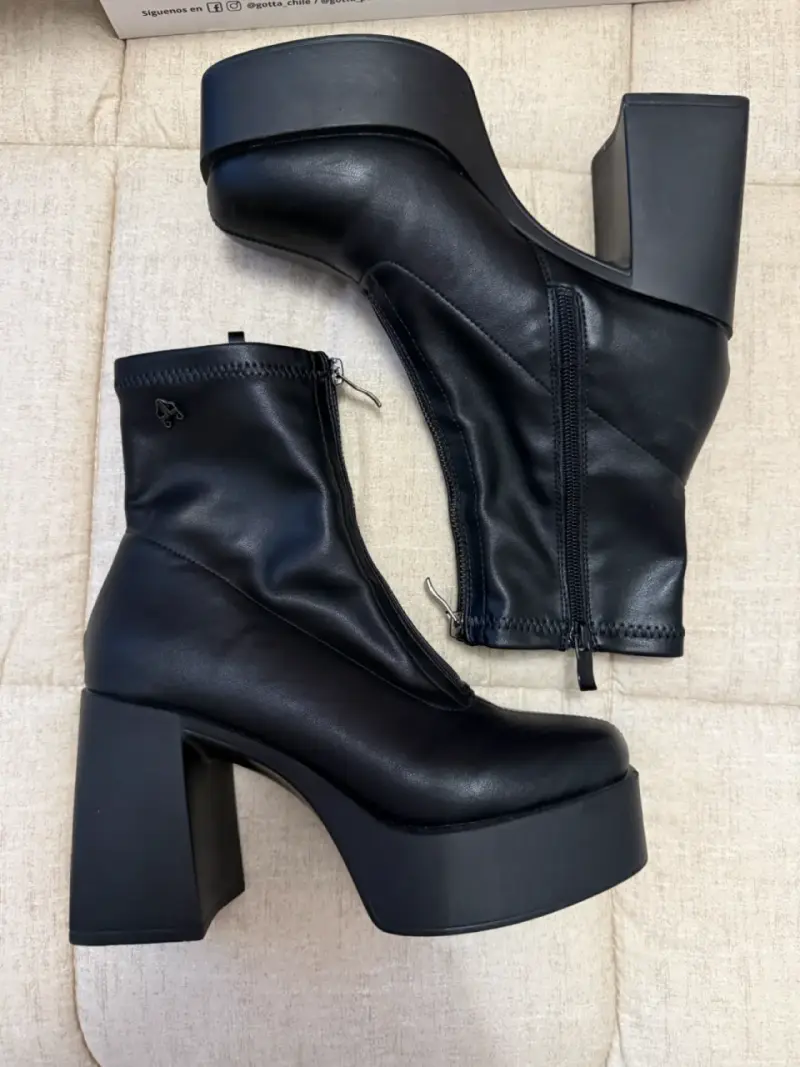Botines de plataforma negros con cierre lateral - 1