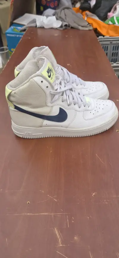 Zapatillas Nike Air Force 1 blancas - miniatura 1